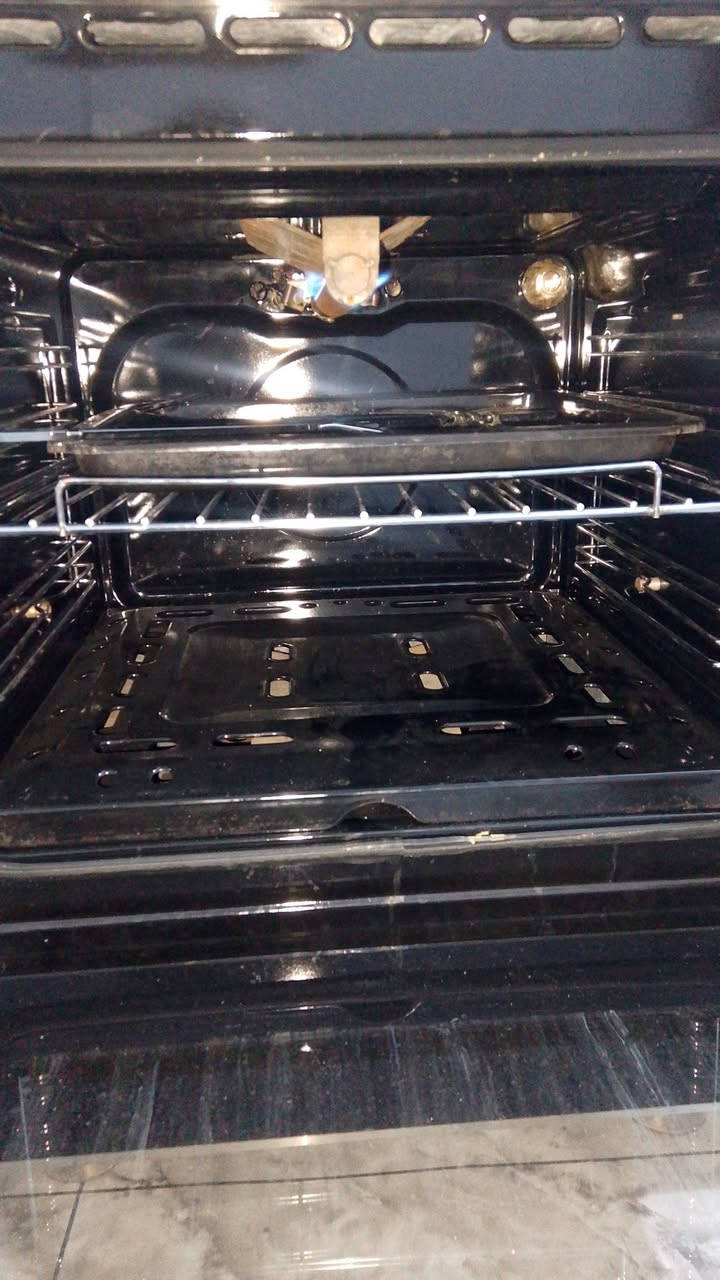 طباخ يطالي ربع عيون مابي جام مكسوره شرط الفحص يوجد خدمة توصيل جميع المحافضات تواصل واتساب ***********
