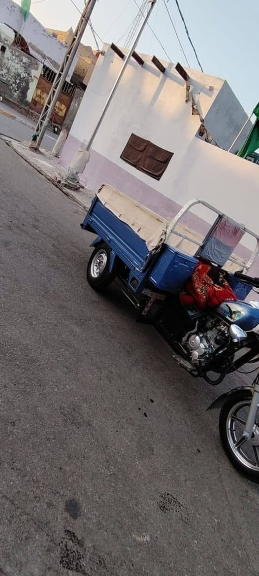 ستوتة للبيع 23 طالعة  قبل شهر من الوكيل  مكفولة 
 من كلشي  تشغيل عن بعد  عداد الكتروني  دراجة    جديدة 
   عنواني/ ديوانية/ الحمزة الشرق
السعر مناسب  اتصل وبيك خير وتدلل  
 *********** بي واتساب
