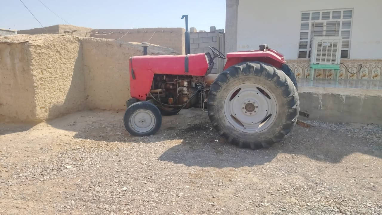 سلام عليكم تركتر فورگسن نگليزي محرك شرط گير شرط هودرليك شرط موديل 68محدث گير 75نمره سعره 5500تركتر بدون رقم مكانه قضاء مخمور قريت علياوه كورك ***********اسيه ***********
