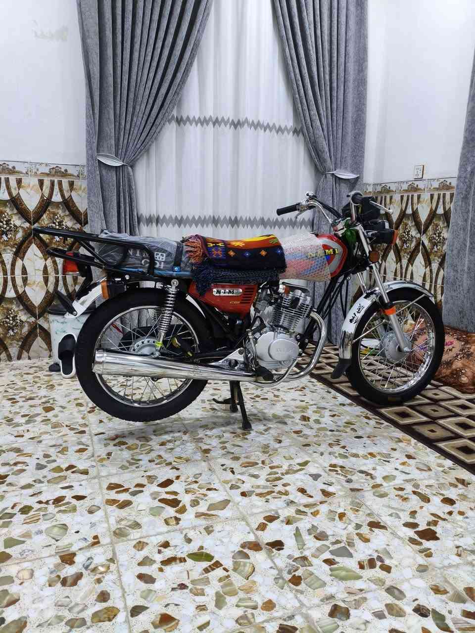 ماطور للبيع السعر مناسب كلش  وباقي التفاصيل ***********

