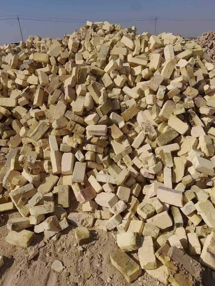 كسر للبيع  اغلبيته ثليثي وطابوك 

من يود الاتصال برقم ***********
او المراسله علواتساب عمارة, ميسان
