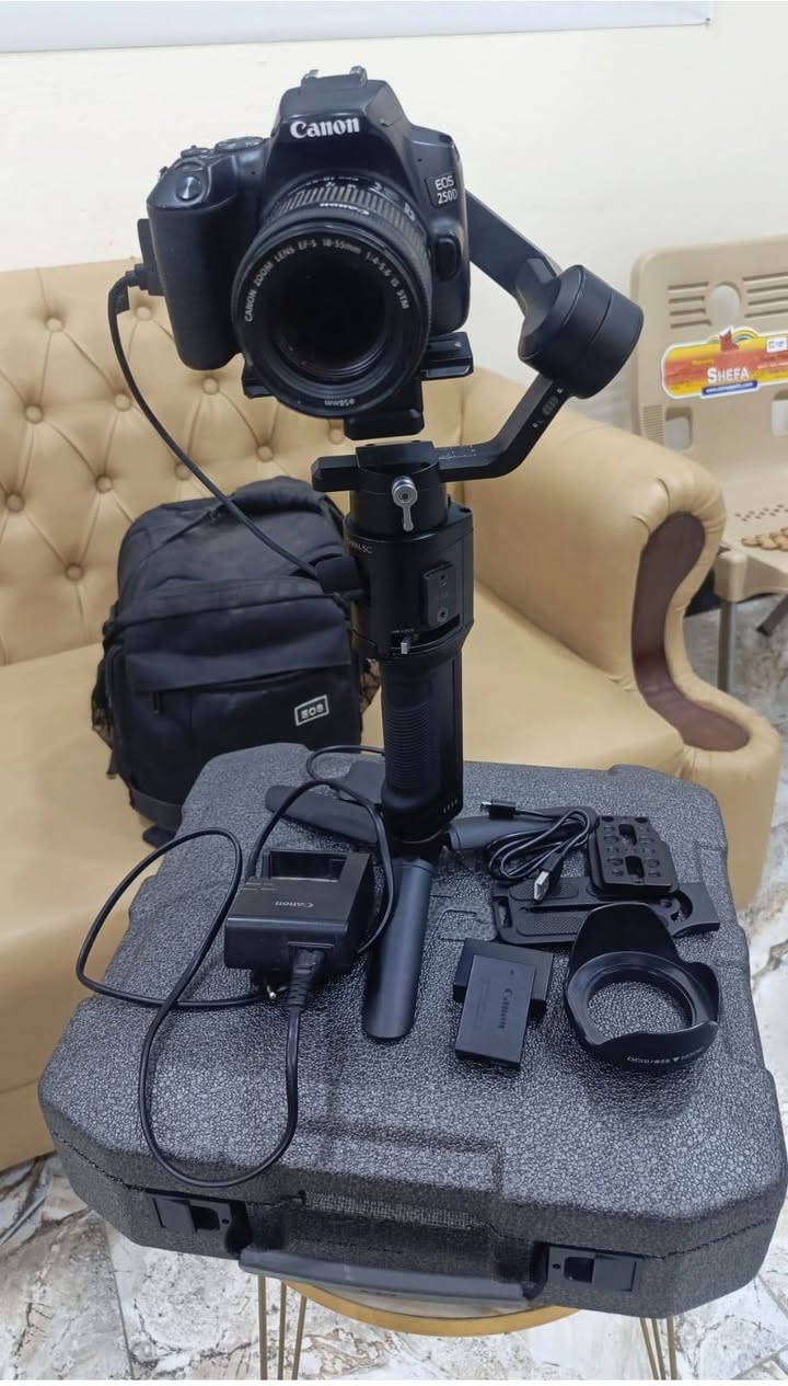 السلام عليكم
Canon 250 d

مع عدسة و بطارية عدد ٢ وشاحن وجنطه

Ronin sc
كامل ملحقات (بلاطه ريلز و كيبلات و حقيبة خاصة)

متوفر توصيل
سعرهم كامل ٨٥٠ بيهم مجال
للتواصل خاص او 
***********
