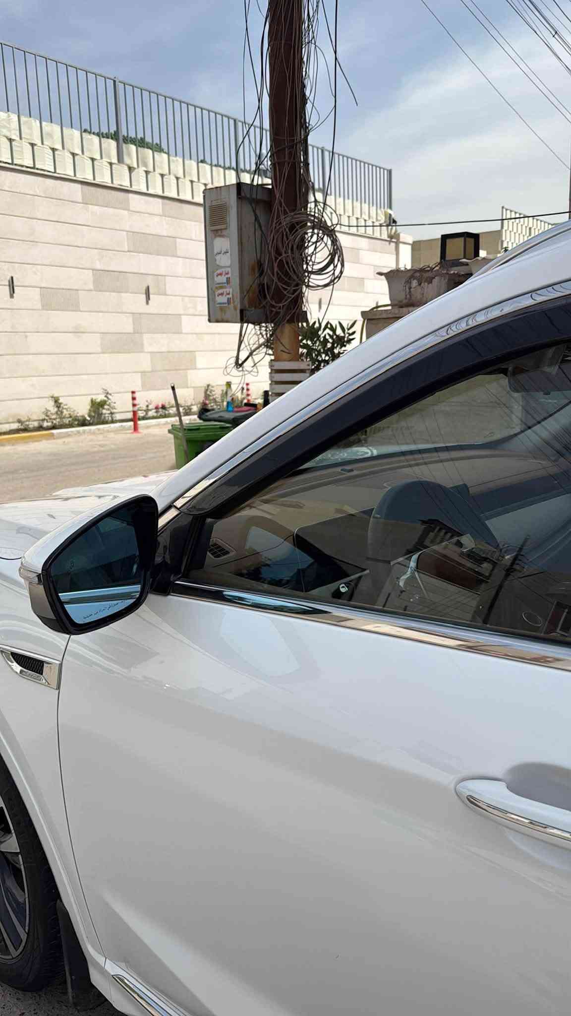 السلام عليكم 

جيتور X70 PLUS 2025 
اللون : ابيض 
الرقم : اربيل خصوصي بأسمي السياره 
العداد : 30 الف قابل للزياده
ا
المواصفات ……
١- بانوراما قطعتين 
٢- كشنات جلد + تدفئه تبريد + خزن + كهرباء 
٣- صندوق كهربائي + فتح بالرجل + بالمفتاح 
٤- حساس امامي + خلفي 
٥- رادار امامي + جانبي 
٦- محرك 1.6 تيربو 
٧- كير ٧ نمر 
٨- اضويه لد متحرك 
٩- داخل ليد بالكامل 
١٠- اضويه ترحيب 
١١- تحكمات ستيرن 
١٢- ويل حجم ٢٠ 
١٣- كامرات 360 درجه
١٤- ٧ راكب
١٥- 3 وضعيات قياده 
١٦- مثبت سرعه تفاعلي 
١٧- شفتات 
١٨- بصمات عدد ٢ 
١٩- Auto hold
٢٠- هاند بريك كهربائي 

السياره بدون ضرر مكفوله من الدعاميه للدعاميه السياره على حاله الوكاله 

سعر السياره (175$) و بي مجال

مكاني بغداد الدوره

رقم الهاتف  (***********)
