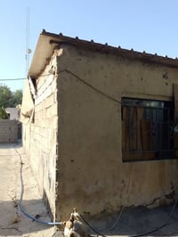 بيت تجاوز بغداد  حي السلام مقابيل حي العامل بيت نضيف يحتوي على 3غرف وا...