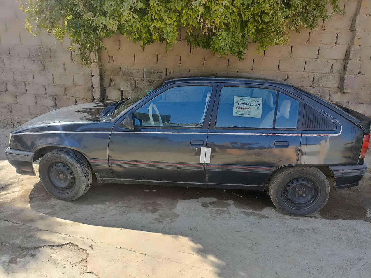 اوبل كاديت 1991 

صبغ عام جماليه 

كير توماتيك تحويل جديد

كابون بانزين بيها

المحرك بداية صرف

السعر 26 وبي مجال 

واتساب  ***********
