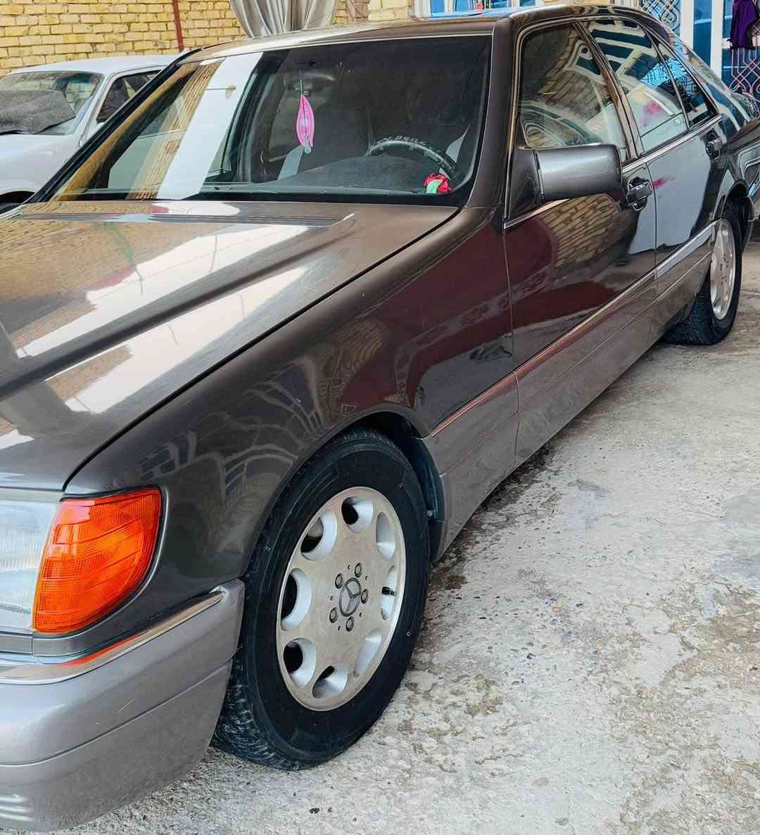 السلام عليكم ورحمة الله وبركاته
مرسيدس شبح موديل 92 السياره خير من الله المكينه تابوت بيها بس تاخير شويه بالنمره الثانيه صدف تصير بيها المكان بابل السياحي السعر 60 ورقه ومجالها حك جيتك اي استفسار الخاص مفتوح رقم ‏‪***********‬‏

