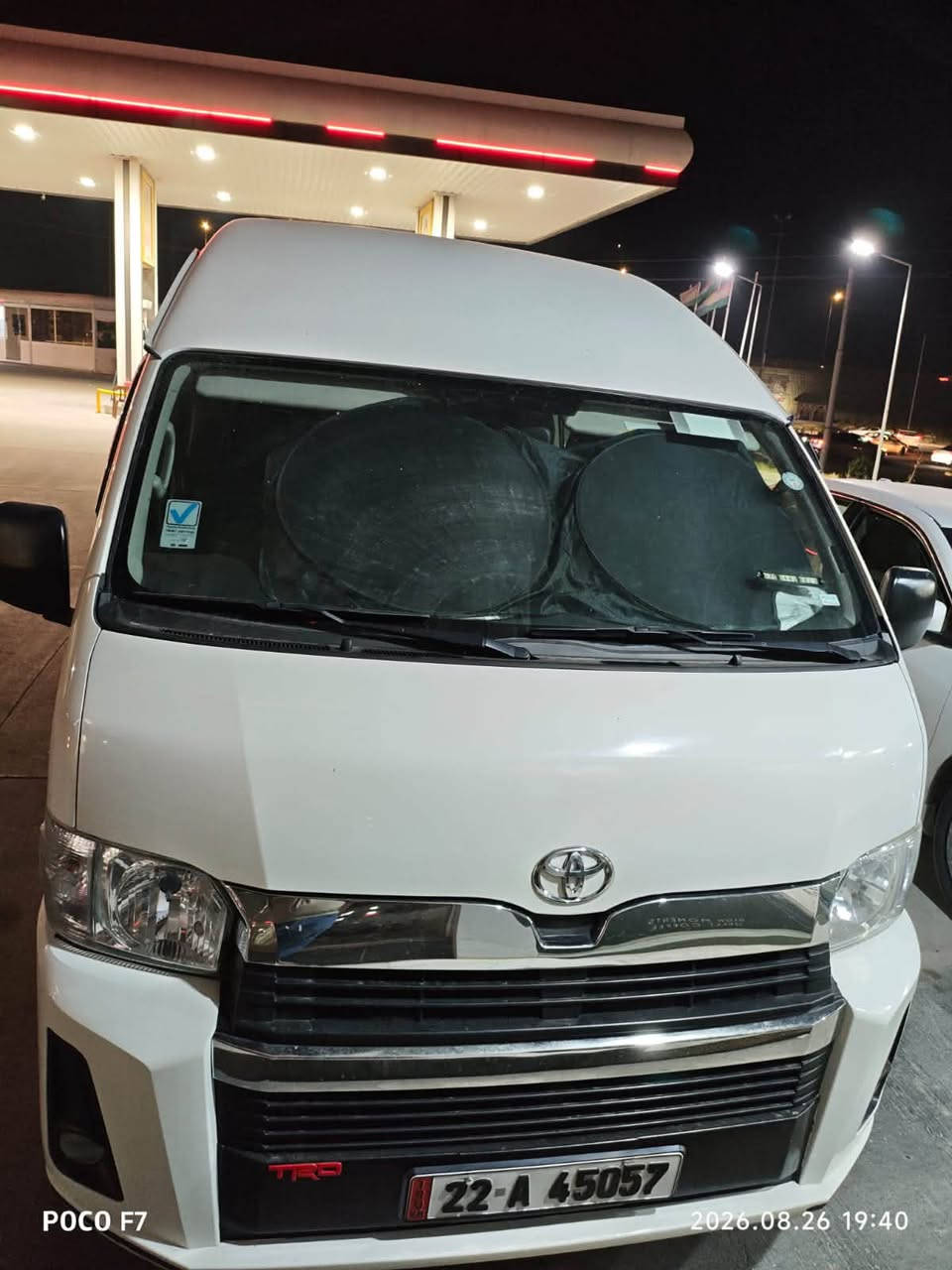 للبيع ‼️ رف تيوتا هايس TOYOTA HISE
مواصفات : 
مديل السيارة 2018 ماشية 290 الف فقط ‼️
مكينة 2.7 ما مفتوحة شرط بانزين فقط ‼️
تشغيل عن بعد‼️
بدون صبغ ‼️
سيارة نظيفة بشرط ‼️
للاستفسار على الارقام 
***********
***********

