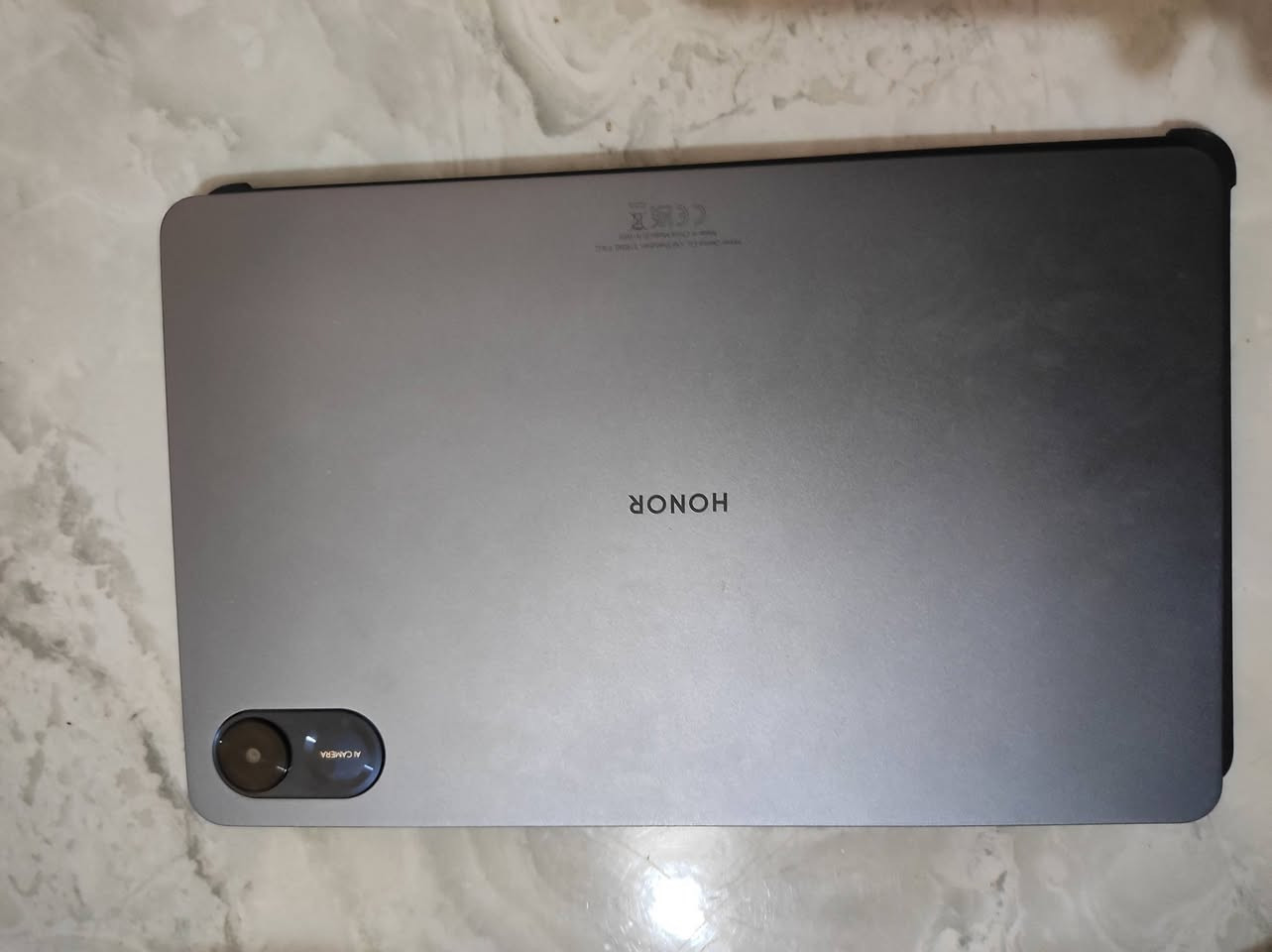 الشاشة: 11.5 إنچ
الدقة: 2K ‏(2000×1200)
التحديث: 120Hz
المعالج: Snapdragon 685، ثماني النواة، 6nm
الرام: 4GB + 3GB RAM Turbo
التخزين: 128GB
الكاميرا الخلفية: 5MP
الكاميرا الأمامية: 5MP
البطارية: 7250mAh
السماعات: 6 مكبرات صوت
النظام الأصلي: Android 13
الهيكل: معدن
الوزن: 499 غرام
السماكة: 6.9 ملم
كامل ملحقات 
السعر 325
الاستفسار ***********
