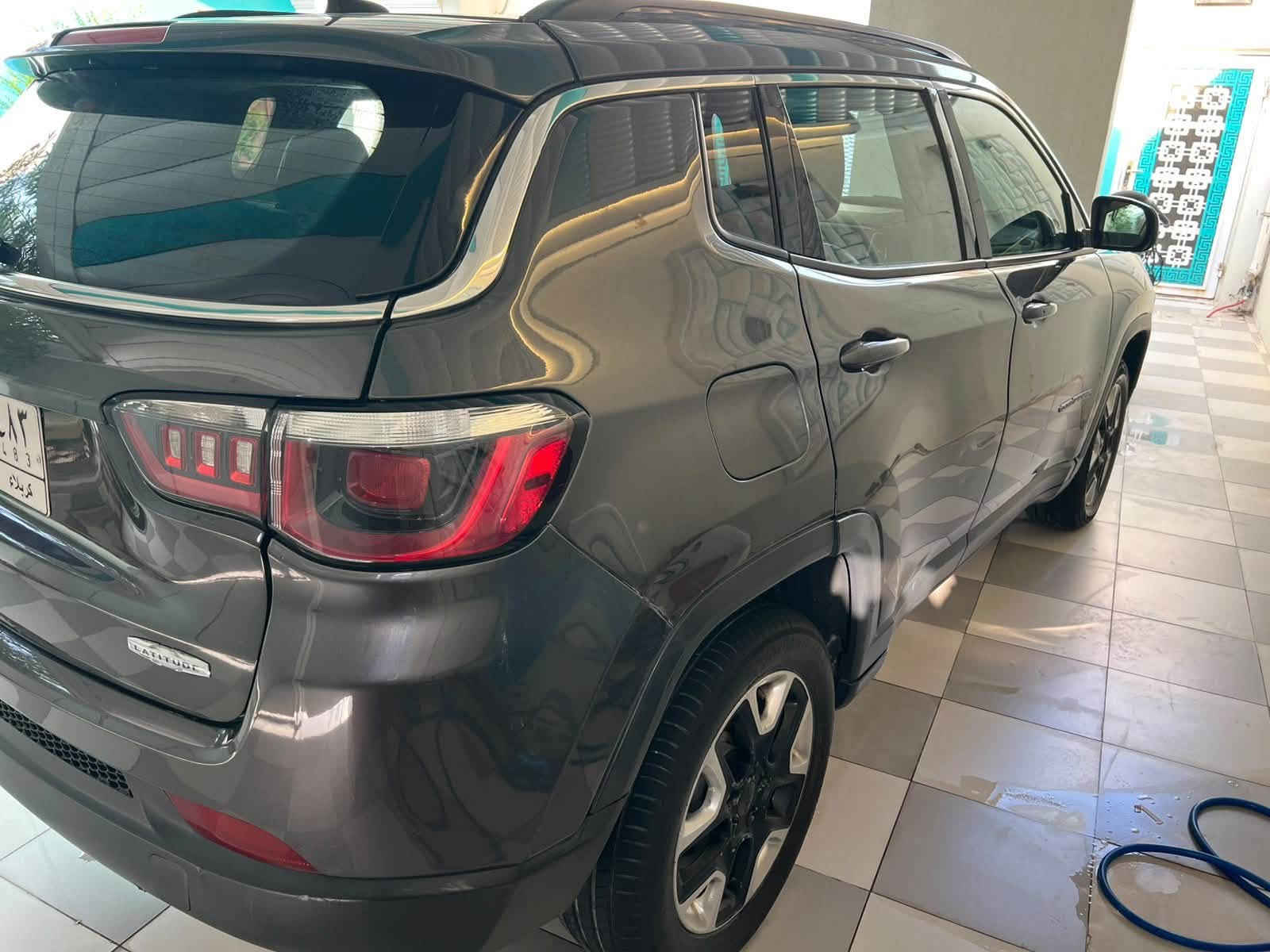 سلام عليكم
جيب كومباس 2018
مكينه 2.4L
ماشيه 130
گير مكينه ع شرط
حداديه 80‎%‎
كشن جلد 
بصمه
كشن سايق تحكم
رقم كربلاء شرط المداور
ضرر جاملغ والباب جهة السايق ملاون
والجاملغ الخلفي فقط 
مكفوله من الشواصي 
السعر 98 وبيه مجال بسيط
***********
