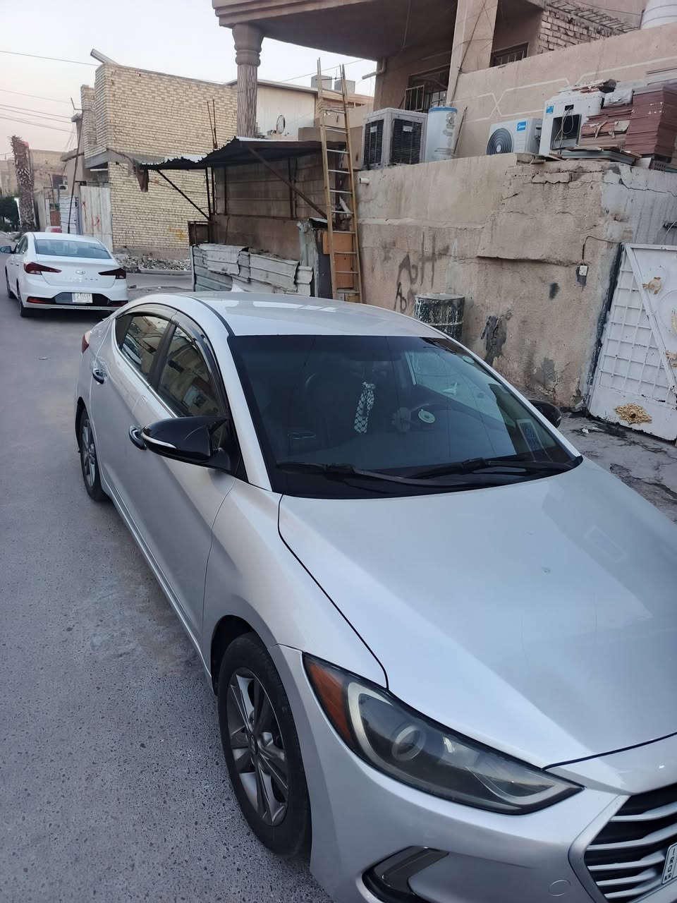 النترا لمتد • ٢٠١٧ • ٢٠٠٠ سي سي