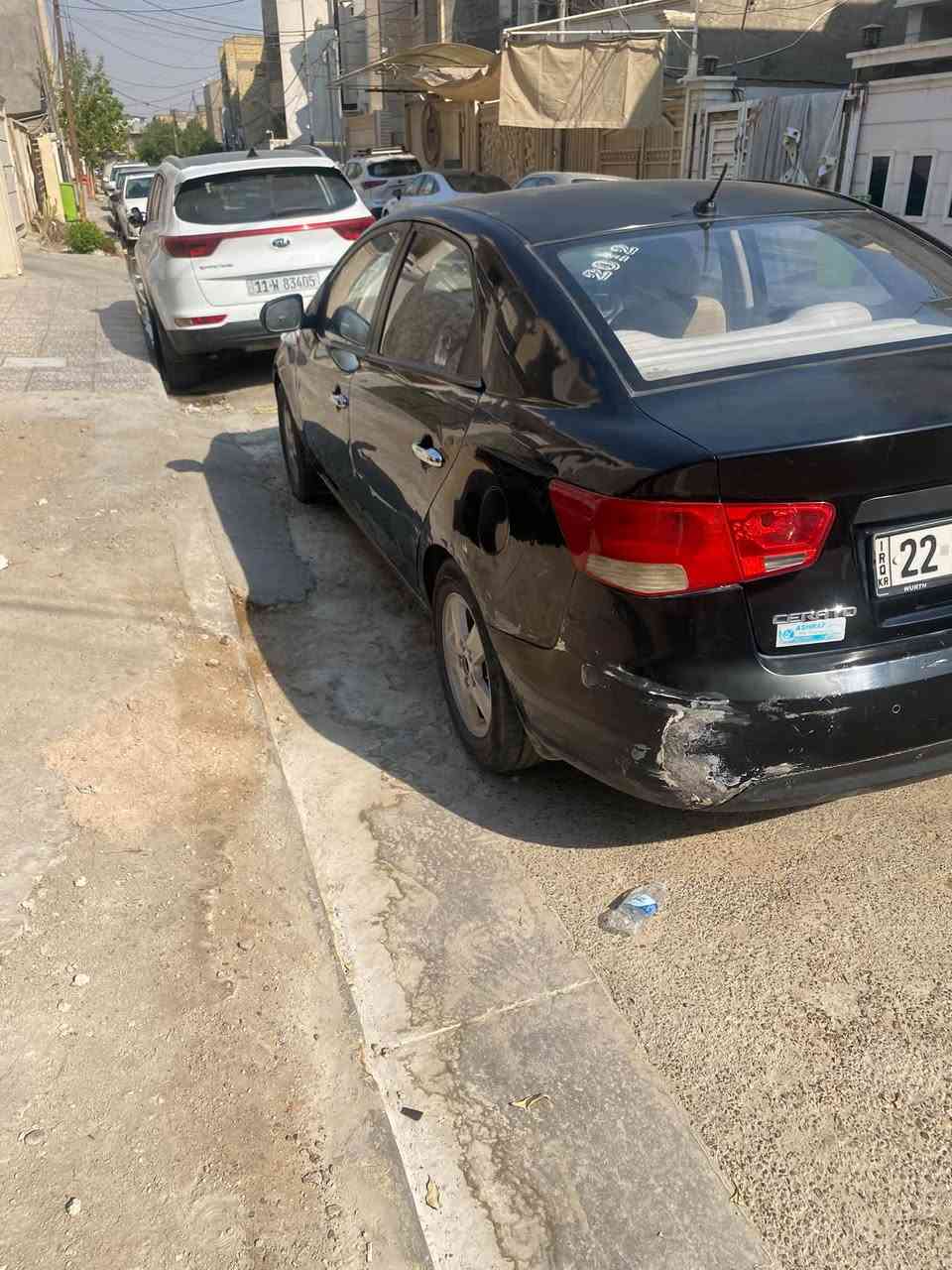 سيراتو للبيع موديل 2012 خليجي بيه جاملغ وبيه ملاحضات بصيطه طخطخات  كير مكينه تبريد خير من لله 
مكاني بغداد 
***********
