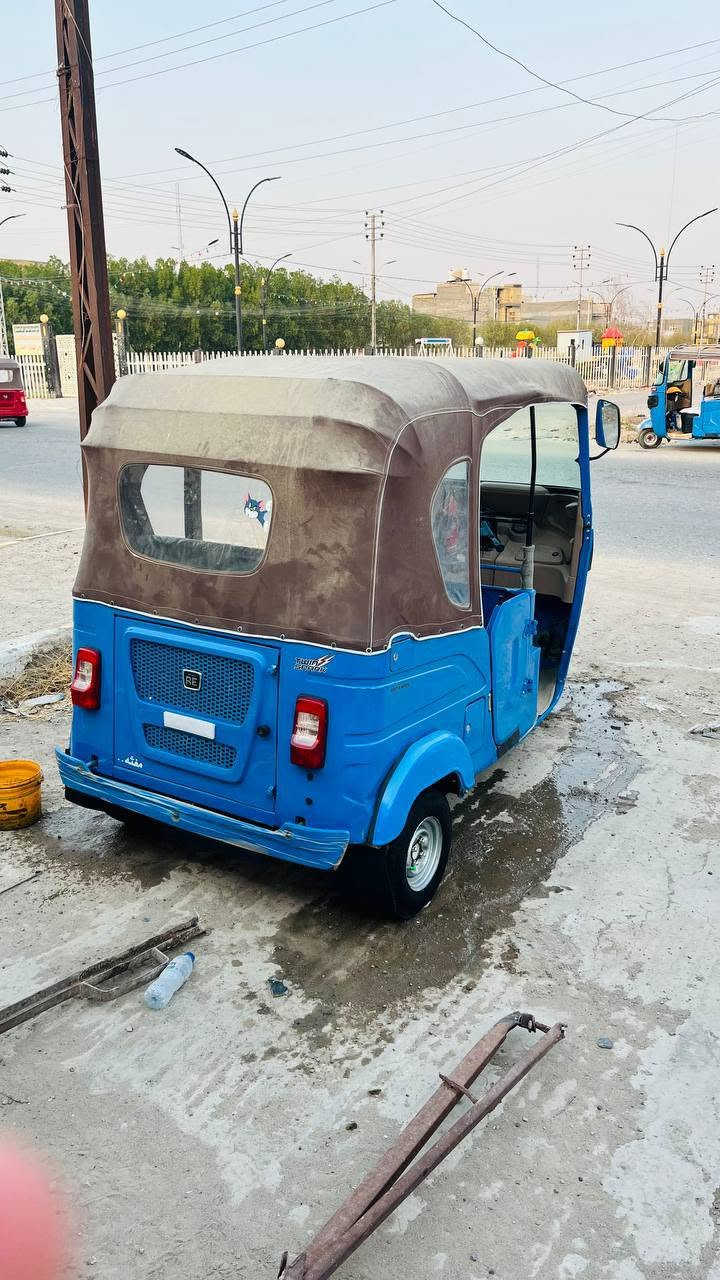 سلام عليكم تكتك للبيع مديل 22 رقم شهر 11اسعر اتصل عل  رقم(***********)
