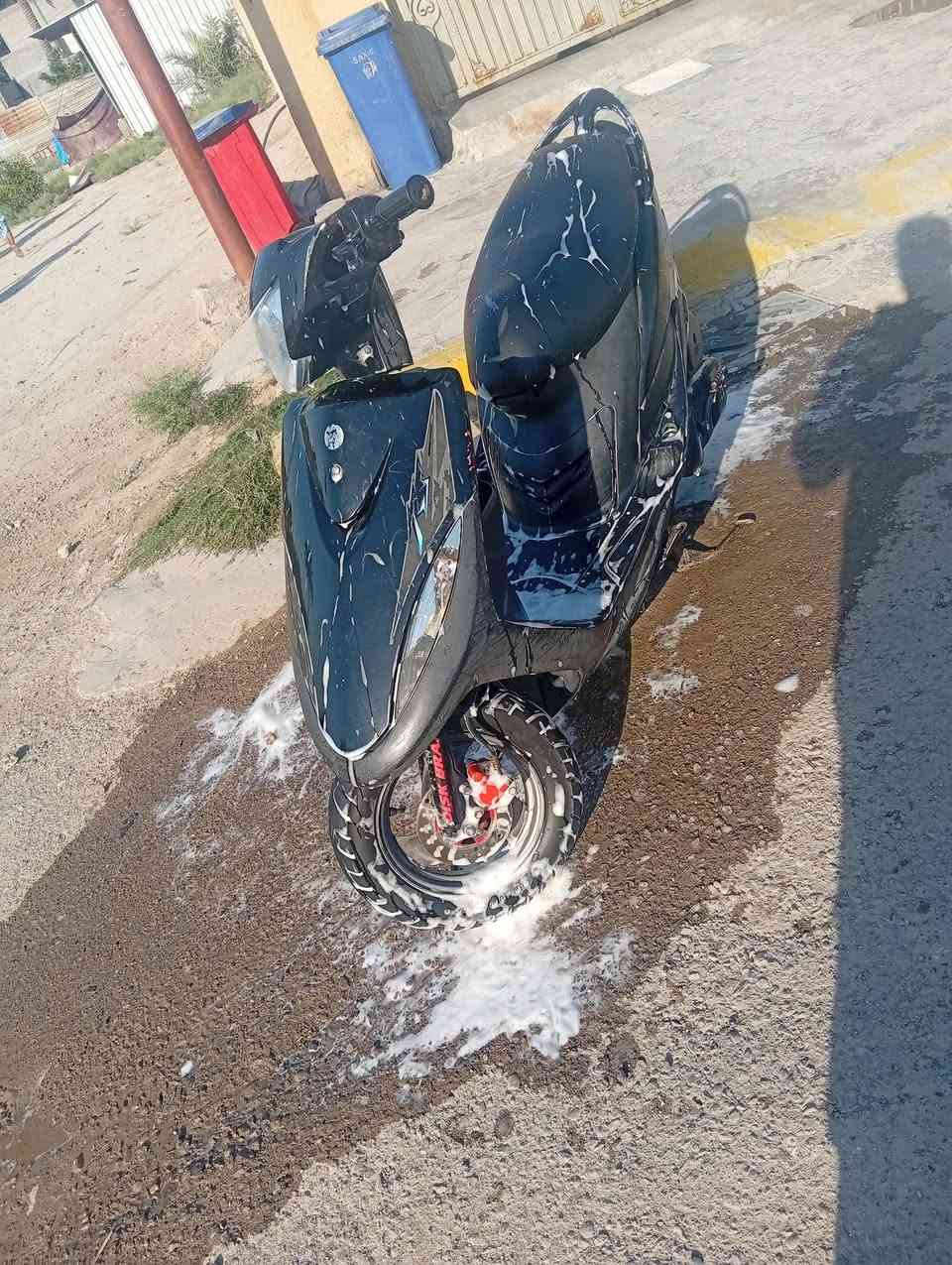 سلام عليكم دراجه ماكس للبيع دراجه مكفوله برغي ما مفتوح بيهه شلعه معدل كهربائيات السعر700 مكاني الزعفرانية ***********
