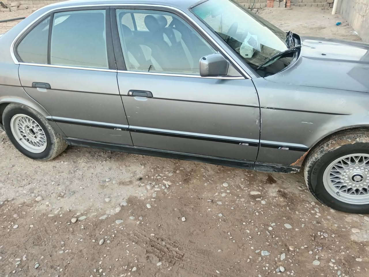 بي ام موديل 1991
فل

كير مكينه بشرط

صدر درجه أولى

طخم تواير

تبريد ويه صويج

بدون صبغ فقط ملاحضات خفيفه

بلاديه سياره

غرفه جديده

سنويه وهزه لل 28

 بيع فقط بدون مراوس

السعر 47 وبيها مجال قليل

بلاديه بلاديه

اتصل ودلل. ***********

بيع فقط بدون مراوس 

فول توماتيك
