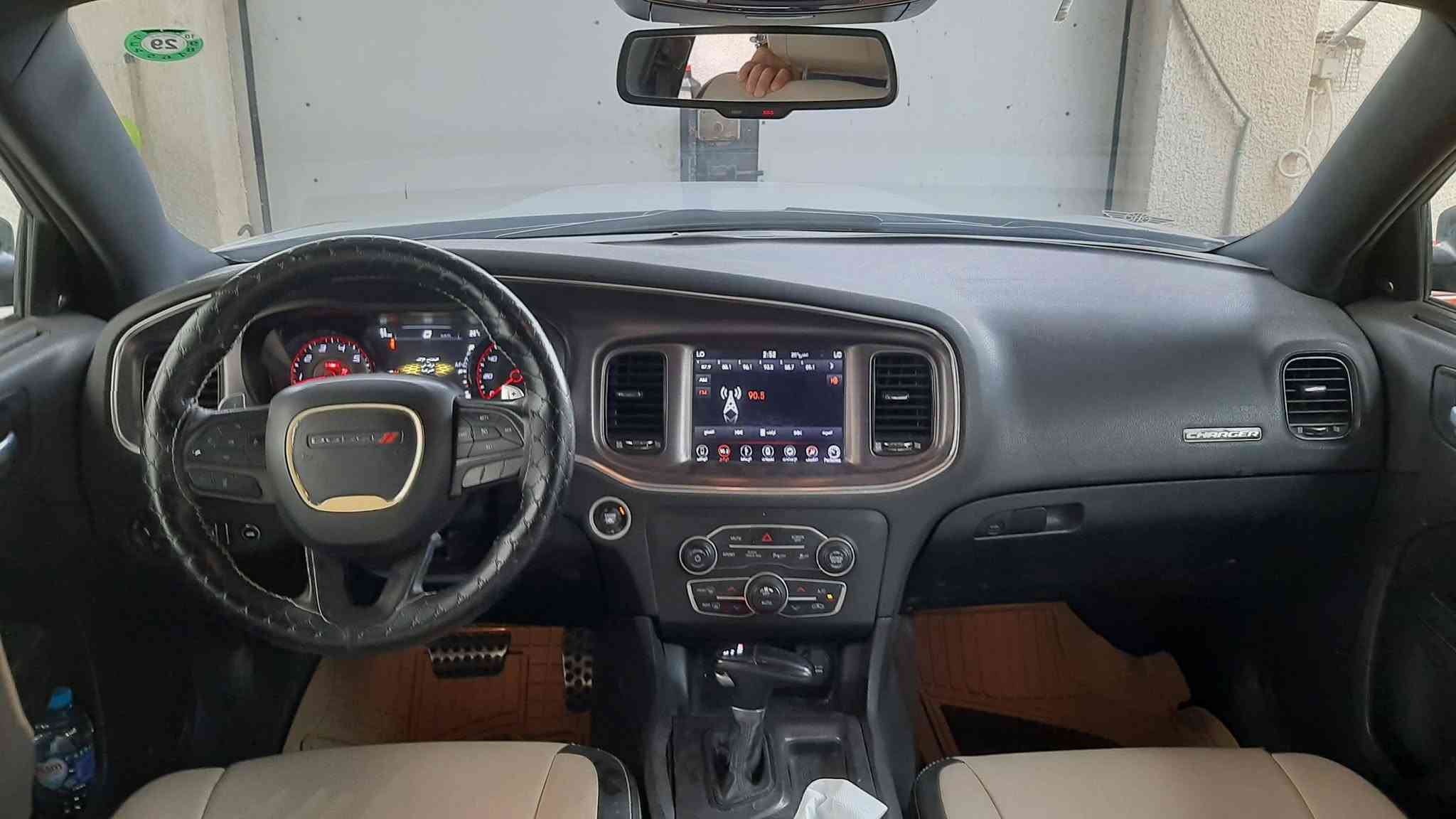 تشارجر SXT • ٢٠١٨ • رقم بصرة