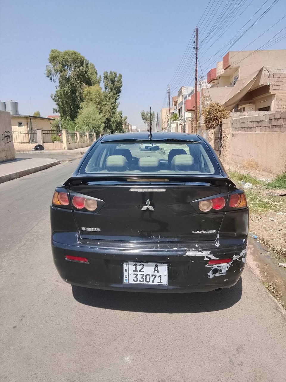 سياره متسوبيشي لانسر قرش للبيع
فول مواصفات ماعده فتحه سقف السياره مصبوغه عام الضرر ماله تاكيه صفحه بس ماكالبه السياره ابسمي بيها كابون بانزين
السعر 60 وبيها مجال لشراي 
***********

