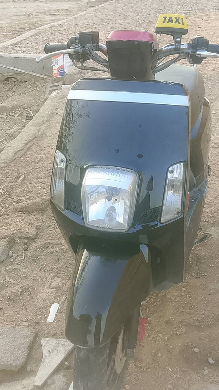 دراجه بوليس ماكس حاويه الستخدامشهرين /للبيع السعر قفل 950 
البصره قضاء القرنه 
‏‪***********‬‏ الاستفسار 
هاذ ‏‪+964 773 172 8134‬‏واتساب 
الي يحب يراسلني
