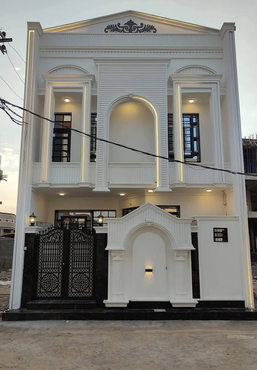 كربلاء شارع سندباد • ١٠٠م طابقين • ملك صرف