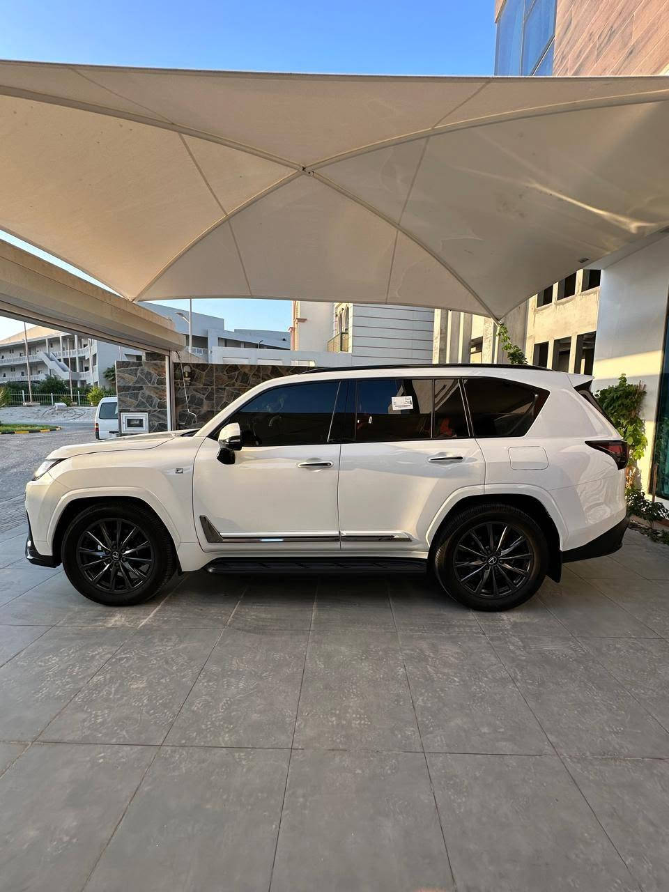 لكزس LX600 • ٢٠٢٤ • ٧ راكب