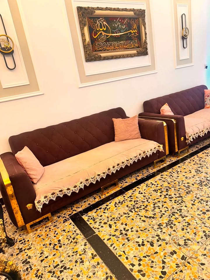 ٨ مقاعد 350 الف بغداد الزعفرانيه ***********
