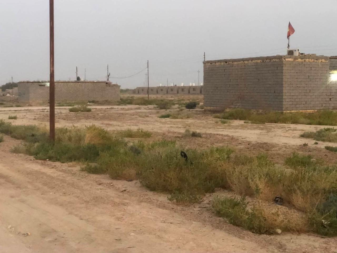 قطعه للبيع حي السبل قرب دور الايتام مساحه 230 متر شارع 10 متر داخل السكن كافة الخدمات واصله الهه ماء كهرباء مولده 
السعر 
6 مليون
رقم الهاتف ***********
