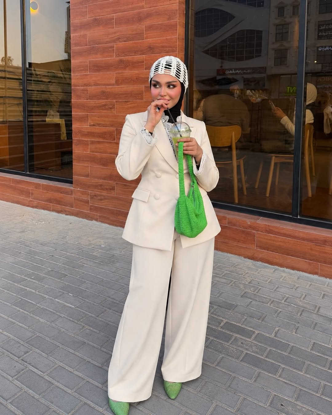 الكولكشن خريفي  غير ويانه ❤️‍🔥 

طقم قطعتين دااابل ايطالي كوالتي عالي مبطن 

السعر : (

القياس:  38 40 42 44 46 48

🔗توصيل البصره 5 💸المحافظات 8🔗

العنوان بصره بريههً شارع مستشفى النور مجمع رونزا 

#للحجز_او_الاستفسار_مراسلتنا_دايركت📩
واتساب ***********
#ازياء_رونزا #طقم #ازياء #فاشن

نص مكتوب في الصور:
- 30 الف