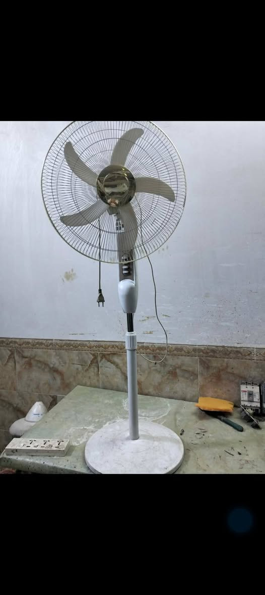 بالشعب • أغراض • للبيع