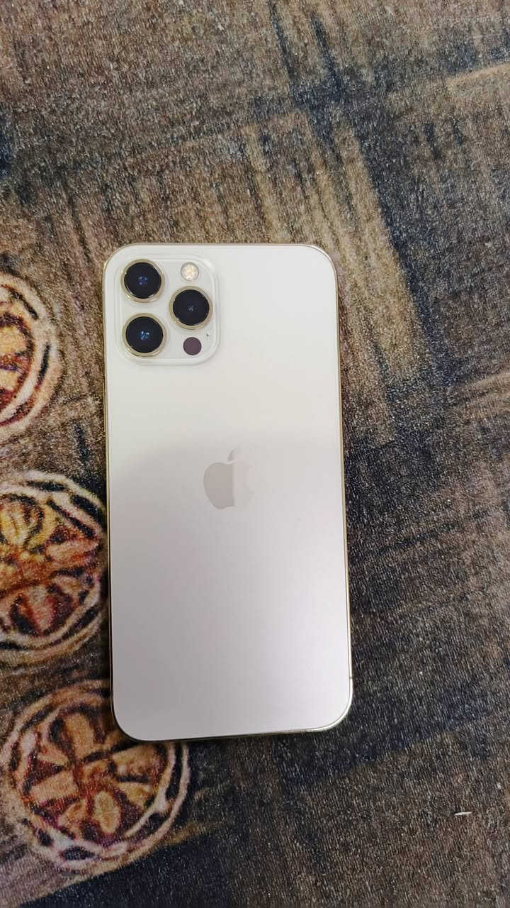 ايفون 12 برو ماكس • ٢٥٦ • بطارية ٨٧٪