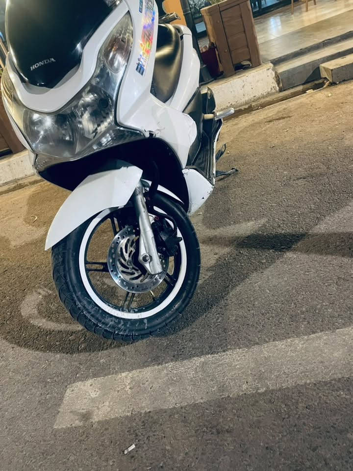 سلام عليكم pcxجيل اول ياباني بيه شخوط خفيفه بل كفر فقط باقي كفاله مكان بعقوبه
 سعر مليون و٢٧٥ماشيه ٣٥الف مال جناي دراجة ***********

