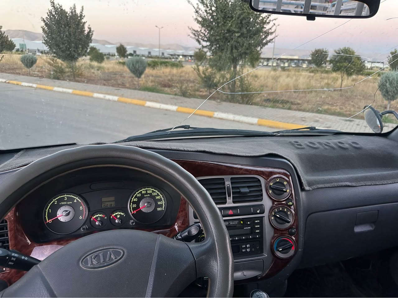 کیا مۆدیل ٢٠٠٧ براوەی دوبەی گیرو مەکینەو ئەگسلی بەشەرت کۆدی بۆ کراوە جاهیزە بۆ ئیش ڕزیوی نیە  زۆر باکە سعری ٦٧کەمیک معامەلە رەقم تەلەفون ***********/*********** السليمانية, العراق
