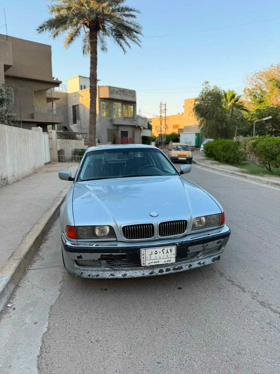 سلام عليكم اخواني للبيع
BMW e38 730i 1995 V8 
السعر 40 وبيهة مجال 
للأستفسار اكثر ***********
