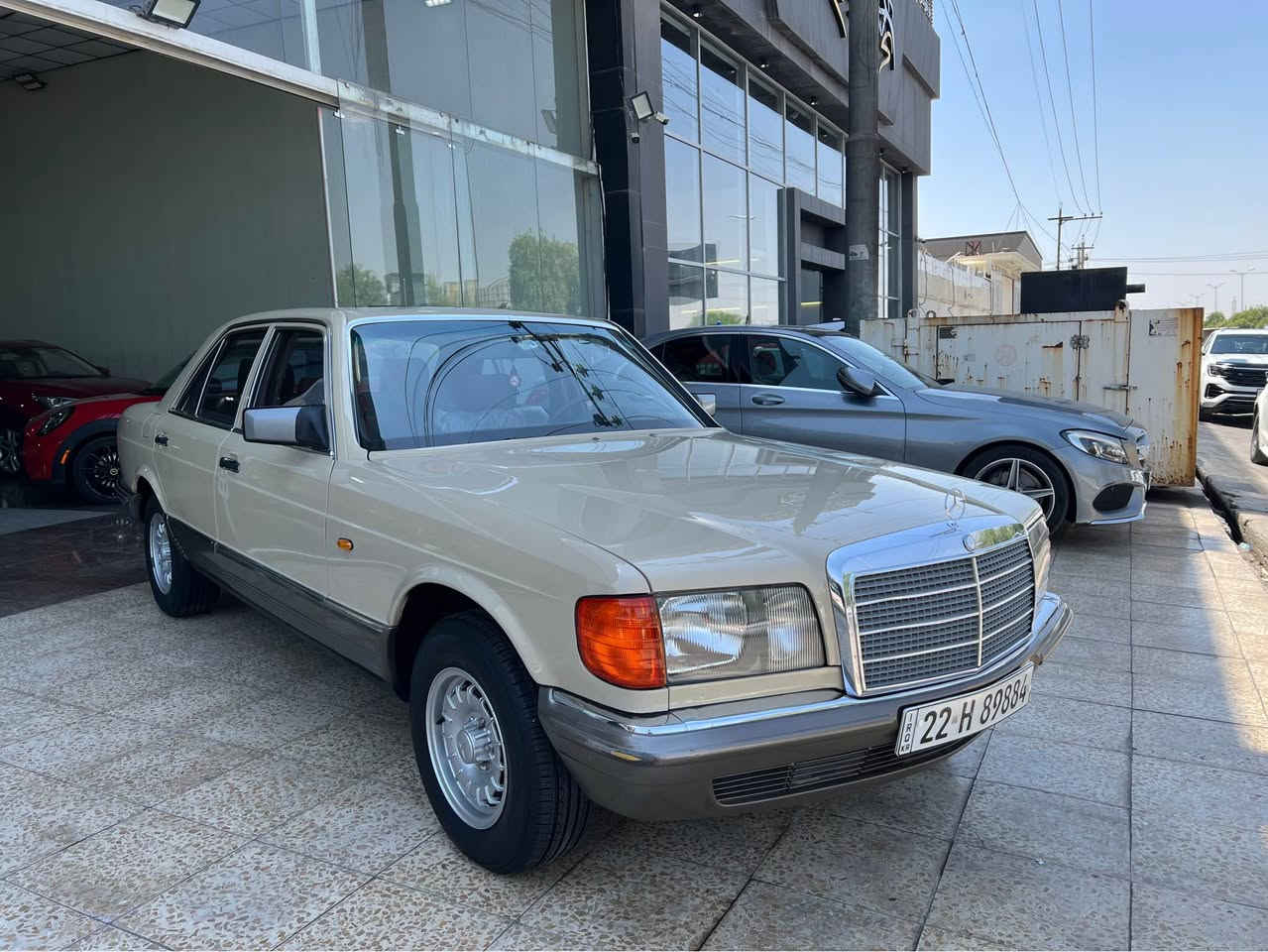 Mercedes Benz 280S 1983

موديل 1983 الماني دخول جديد

بنزين محرك گير بيلاد برغي مامفتوح 
داخل و خارج سيارة بيلاد على وضع الشركه

رقم اربيل 

مكان سيارة اربيل معرض هاشم للسيارات 

***********
*********** أربيل, العراق
