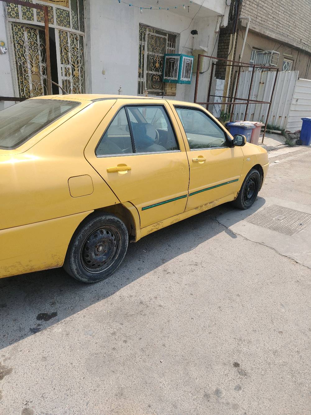 سلام عليكم شيري كوين ٢٠١١ سياره بلاديه كير مكينه بلاد تبريد بس غاز منضومه جديده بيهه لين جان يشتغل وطفت بنكه وطار اي ليك مابيهه سياره حلوه صفاحهه بلاديه بيهه فراكيس بلباب وجوملغ كما موضح بصوره سياره بسمي تحويل ثاني يوم مصفره هىئه وغرامات سنويه ل٢٨ عارضهه 30وبيهه مجال لطيبين العنوان بغداد الزعفرانيه الموبايل *********** موجود