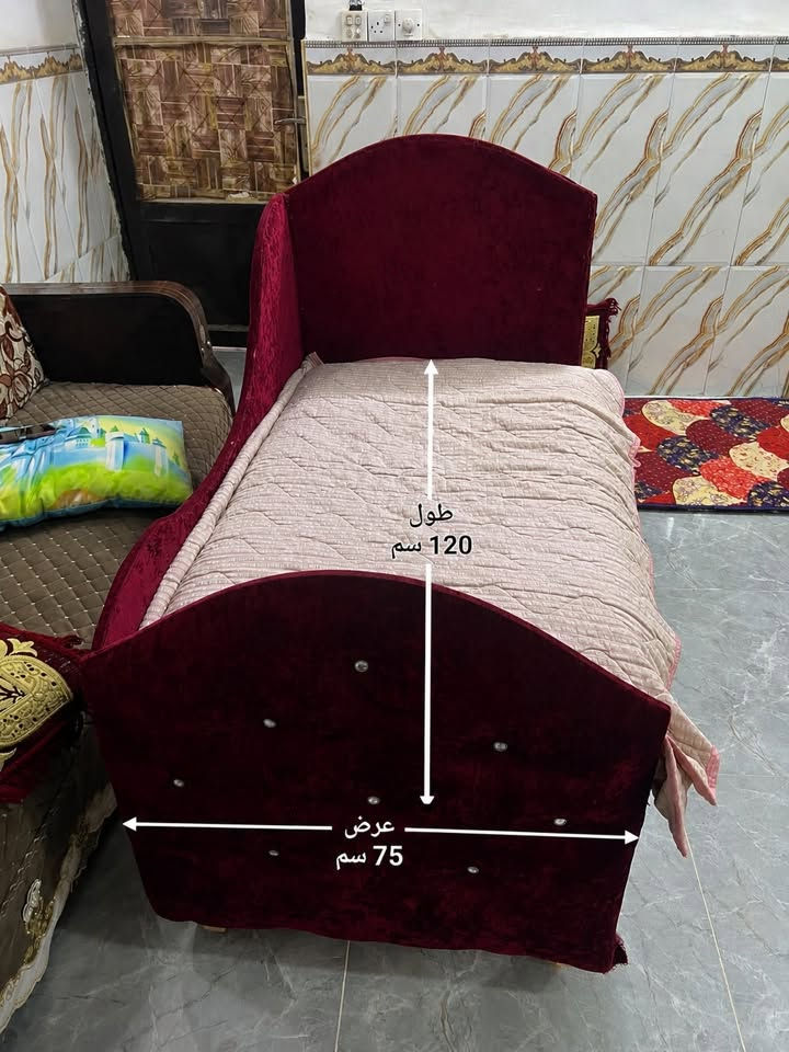 جربايه أطفال • ١٢٠×٧٥سم • نجارة عراقية