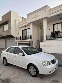 شێڤرۆلێت ئۆپترا 2013 گێڕ تۆماتیک بێ بۆیاخ تەنها بستی ساردی هەیە 170 هە...