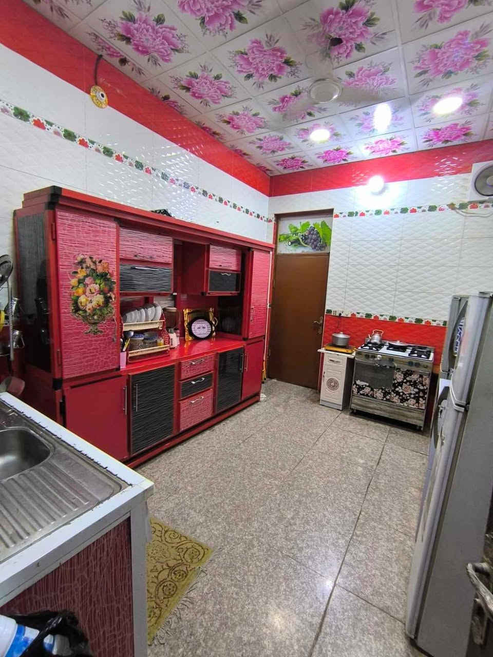 🏠 للبيع دار سكنية مميزة – حي الزهراء
🔹 المساحة: 150 م²
🔹 طابو صرف
🔹 كونكريت مسلح – طابقين
🔹 3 غرف نوم
🔹 صالة
🔹 براني
🔹 صحيات داخلية وخارجية
🔹 موقع مميز في حي الزهراء، قريب من المركز الصحي
🏢 للاستفسار أو المراجعة: مكتب براكات زهراء – حي الزهراء
📞 ***********
