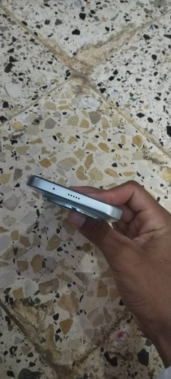 هواوي نوفا 15ماكس ذاكره 256والداخليه 8الشاشه 120هيرتز يعني 20فريم بطاريه 8500يدعم شحن 40واط وغراضه كامله السعر 325المكان بغداد ابو غريب توصيل ماعندي ***********واتساب فقط
