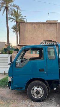 كيا حمل • قلاب • ٢٠٠٢
