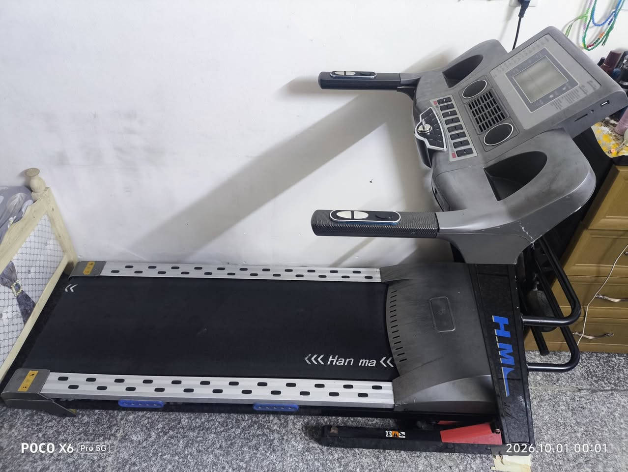 سلام عليكم جهاز جري حجم كبير للبيع سعر 300 الف شراي يتصل عليه فقط بغداد عنواني بغداد الشعب وهذا رقمي ***********

نص مكتوب في الصور:
- POCO X6 Pro 5G 2026.10.01 00:01