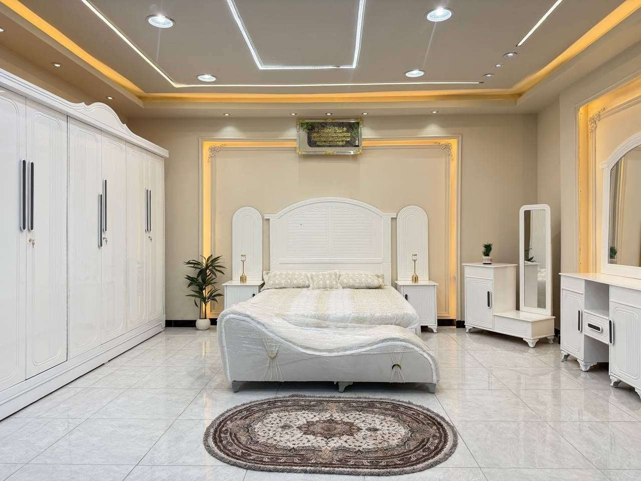 مليون و 100فقط😍

غرف نجاره عراقيه 💯💯

تتكون من 8  قطع 

عرض الكنتور 3 و20سم

ارتفاع الكنتور 2 و20سم

السرير بلوك ٦ ارجل

طول السرير 200 سم 

عرض السرير 160 سم 

الضهر براغي

الشازلون 

شركه 2
