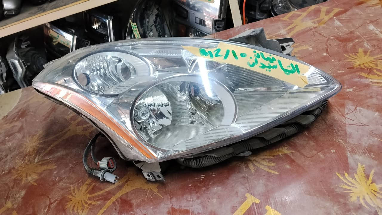 السلام عليكم متوفر لايتات امريكي كوري ياباني 
كركوك صناعه القديمه شارع البداله 
***********
***********
