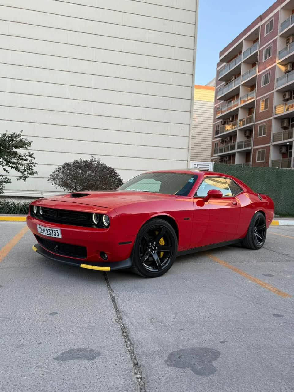 للبيع
Dodge Challenger R/T  بلص
2023 النداء الأخير

🔥

* 5.7 HEMI V8
* 375 HP
* قير أوتوماتيك 8 سرعات
* دفع خلفي
* رادار أمامي
* Forward Collision Warning
* Adaptive Cruise Control
* Blind Spot Monitoring
* Rear Cross Path Detection
* كاميرا خلفية
* حساسات خلفية
* تشغيل عن بُعد
* شاشة Uconnect
* Apple CarPlay / Android Auto
* جنوط 20 إنچ
* لون أحمر
*برمجه مصطفى اكيل 
* ماشية سياره ٥٢ الف 
رقم التواصل ***********
