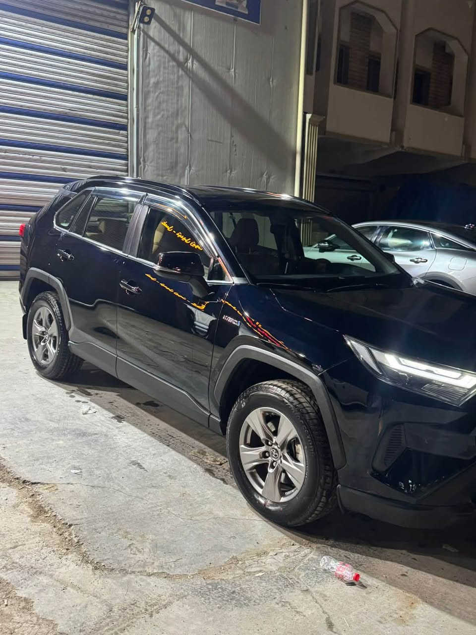 راف فور خليجي موديل 24عبد اللطيف جميل
مكفوله من صبغ 

ملاحظة: سياره مغلفه ppf

ماشيه:22,000الف

مكان :بغداد

للاستفسار: ***********

السعر:27,500$
بيه مجال بسيط❤️
