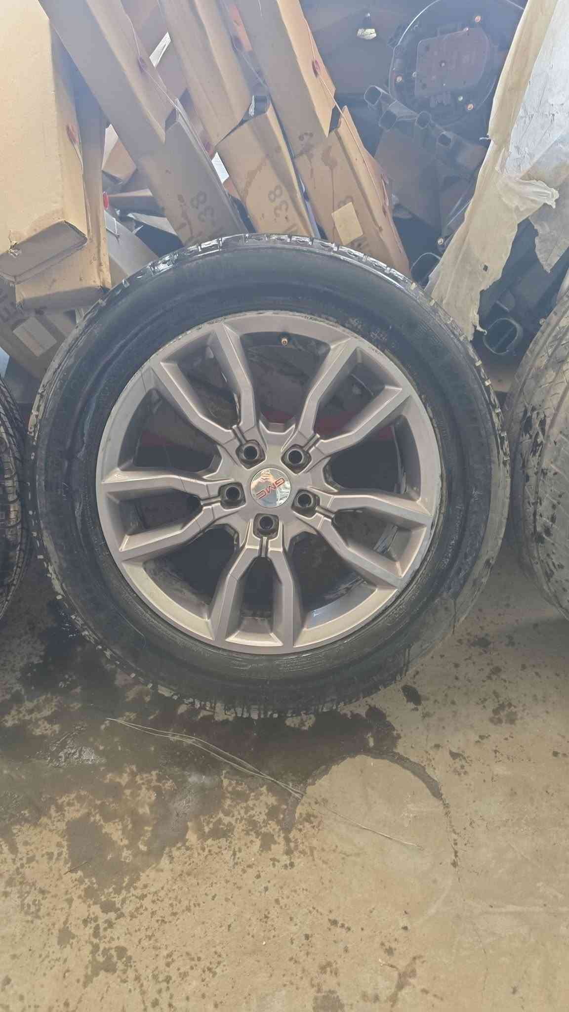 🚗🔥 وصلت الوجبة الجديدة من ويل كب السيارات الأمريكية!

يسر محلات المبارك لتجارة قطع غيار السيارات الأمريكية أن تعلن عن وصول ويل كب (Wheel Cap) للسيارات الأمريكية، وبموديلات متعددة:

🔹 شفروليه كوينكس 2018 – 2024
🔹 جي إم سي تيرين 2018 – 2024
🔹 جي إم سي أكاديا 2020 – 2023
🔹 شفروليه ترافرز 2018 – 2023
🔹 شفروليه تراكس 2024 – 2026
🔹 شفروليه ترايل بلايزر 2021 – 2026
🔹 شفروليه بلايزر 2019 – 2026

✨ ألوان وتصاميم مختلفة
📦 كميات محدودة — سارع بالحجز

📞 للحجز والاستفسار:
*********** – ***********

📍 فروعنا:
البصرة – التحسينية – محلات نادي الجنوب
البصرة – شط العرب – شارع المهندس

🇺🇸 محلات المبارك لتجارة قطع غيار السيارات الأمريكية
