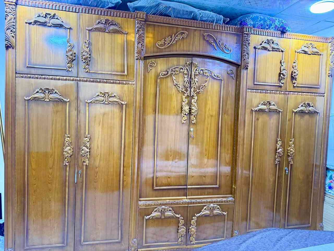 سلام عليكم غرفه صاج سته باب لاسفسار ***********

