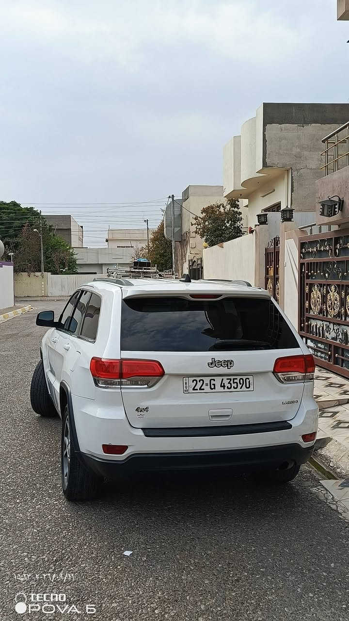 جراند شيروكي • ٢٠١٣ • كير طياره