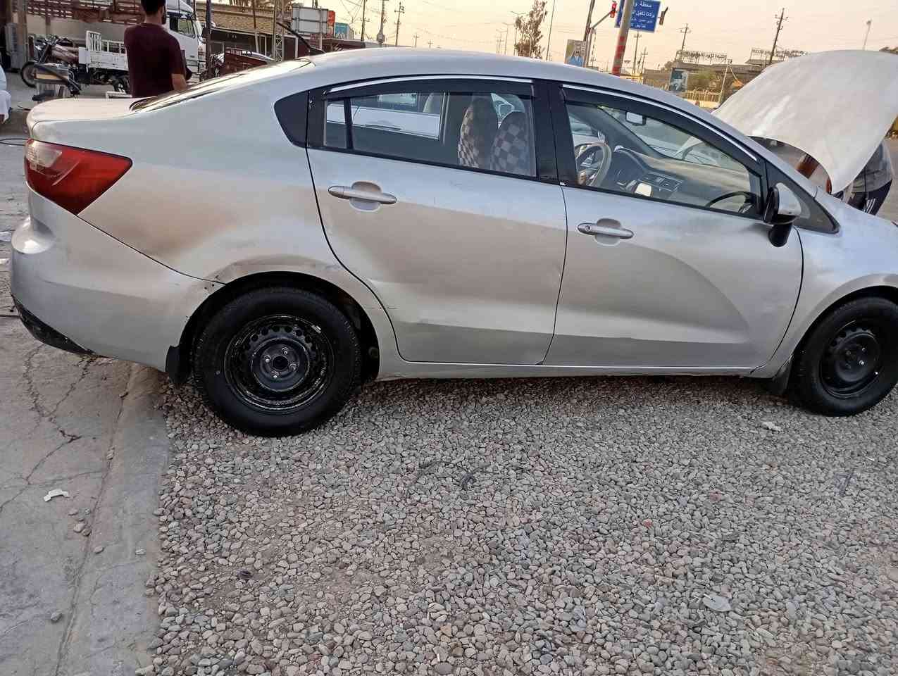 كيا ريو خليجي 2014جاهزه مكينه جديده 1600كير جديد تبريد تخم تاير ستوني شاده  مكاني غماس 
***********
