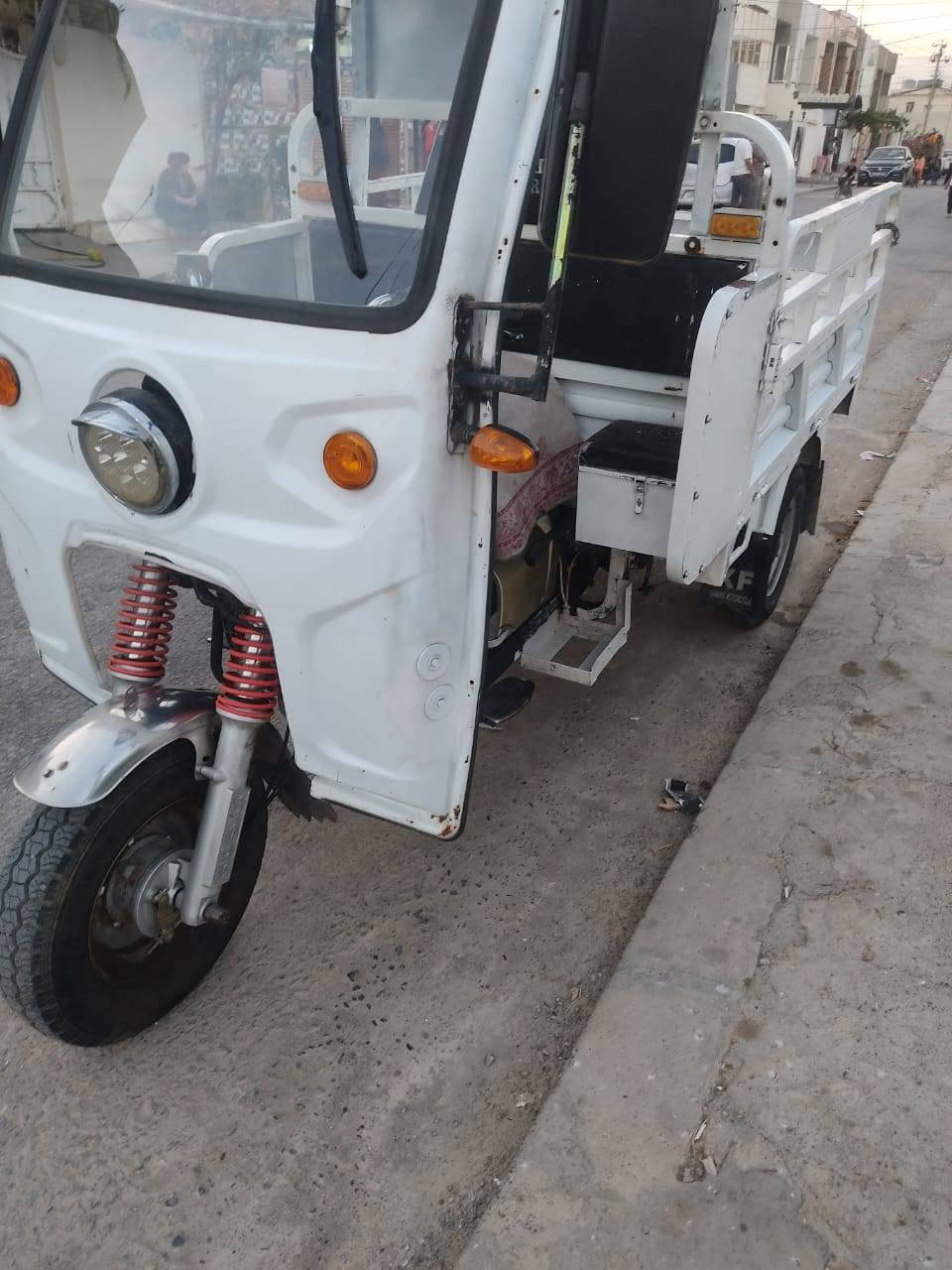 گیروو مەکینە بەشەرت
مۆدیل 2020

مەکینە 2025

تایەکانی هەموو نووییە

شانسی تەقیوو رزیوی نییە

مانتۆرەکە لەهەولیرە 

نرخ 12وەرەقە 

نامە مەنیرە تەلەفۆن بۆخاوەنی بکەن 

کۆڕەک ***********

وەتس ئاپ ڤایبەر

نص مكتوب في الصور:
- Salim Kwrd 10 س
- ناصر السعيد - غرام ...
- ئەم مانتۆرمان هەیه بۆ
- فرۆشن مودیل 2020 گیرو
- مەکینه بەشەرت مەنه ڤیستی
- ئەسلیه لەگەل
- ورقی
- حلوة!
- رائعة!
- إرسال رسالة...
