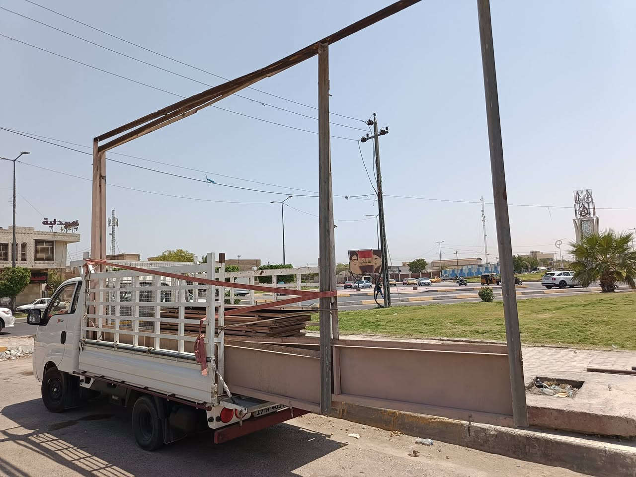 أبواب دفتريه للبيع قياس العرض 4متر الارتفاع 3متر العدد 2واحد عرض 5ونص ارتفاع 3مكاني كربلاء حي العامل منطقه الأولئ قرب الفلكه الجديده للاستفسار نضيفات كلش الاتصال فقط *********** ***********
