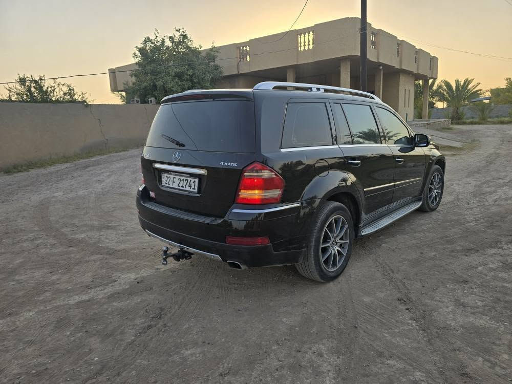 مارسدس GLS450 موديل ٢٠٠٩ خليجي مكفوله كفاله عامه مكينه ٨ سلندر حداديه جاهزه تبريد ثلج قطعتين ٧ راكب فتحه تدفئه كشنات كهربائيه شفتات ستيرن كهربائيه جكات تصعد وتنزل فول ١/١ هزه جديده لبيع او المراوس عنواني قرب سجن ابي غريب رقمي *********** السعر ١٧٠ الفلوجة, الأنبار

